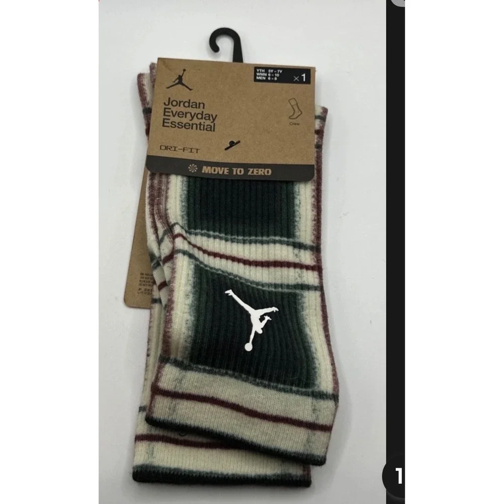 Jordan Everyday Essential Mens 6-8 Multicolor Excellent Dri-Fit Crew Plaid